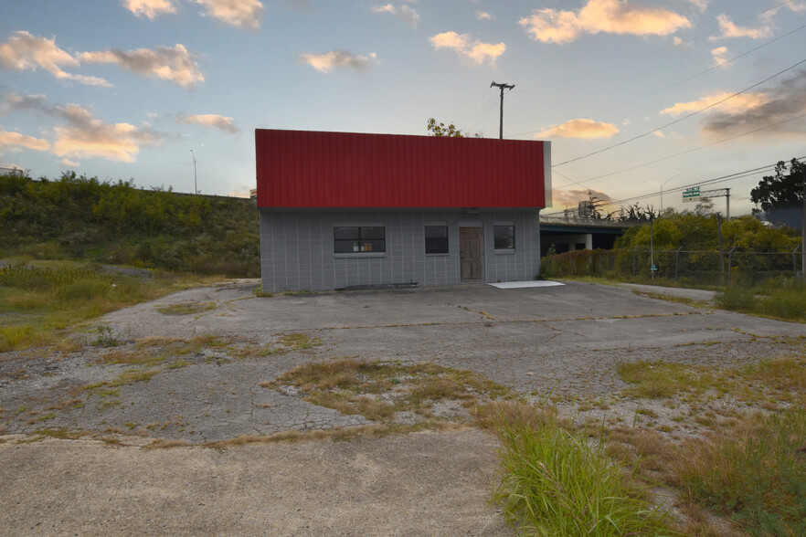 2310 Dodds Ave, Chattanooga, TN for lease - Building Photo - Image 3 of 11