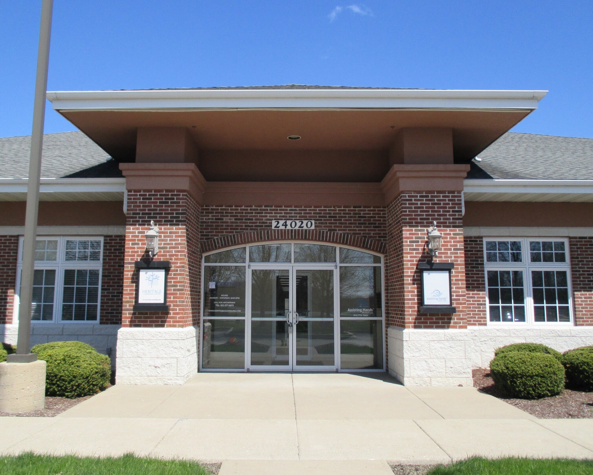 24020 W Riverwalk Ct, Plainfield, IL for sale Primary Photo- Image 1 of 7