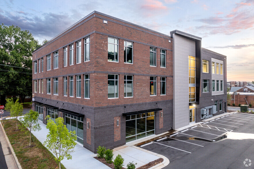 1800 Central Ave, Charlotte, NC for lease - Building Photo - Image 3 of 8