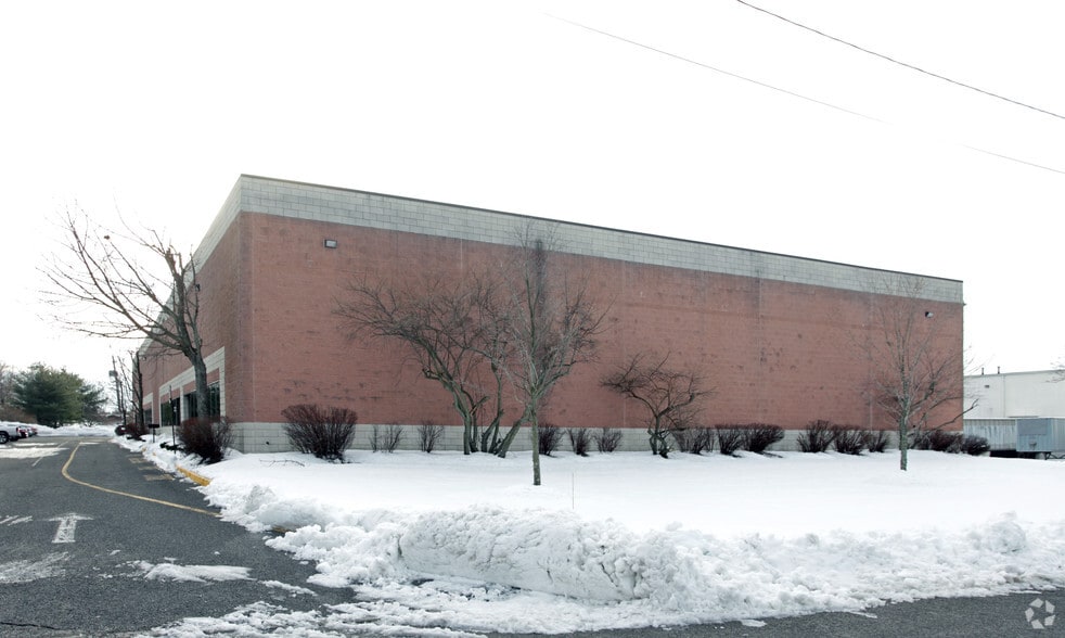 1750 Brielle Ave, Ocean, NJ for sale - Primary Photo - Image 1 of 1