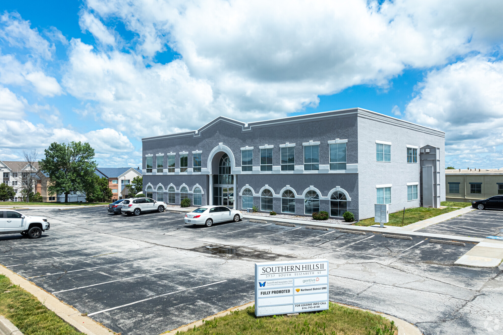 3737 S Elizabeth St, Independence, MO for lease Building Photo- Image 1 of 38