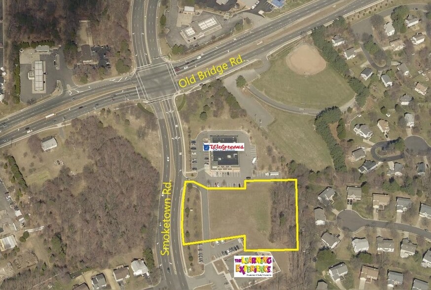 12611 Smoketown Rd, Woodbridge, VA for sale - Building Photo - Image 1 of 4