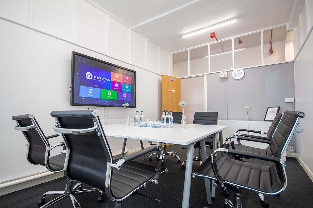 Courtwick Lane, Littlehampton for lease Interior Photo- Image 1 of 7