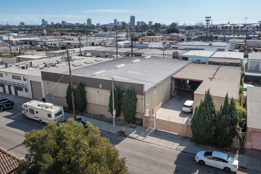 1422 W Gaylord St, Long Beach, CA for sale - Building Photo - Image 3 of 10