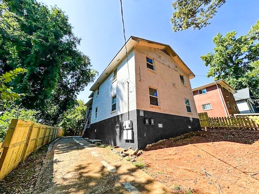 1152 Greenwich St SW, Atlanta, GA for sale - Primary Photo - Image 1 of 16