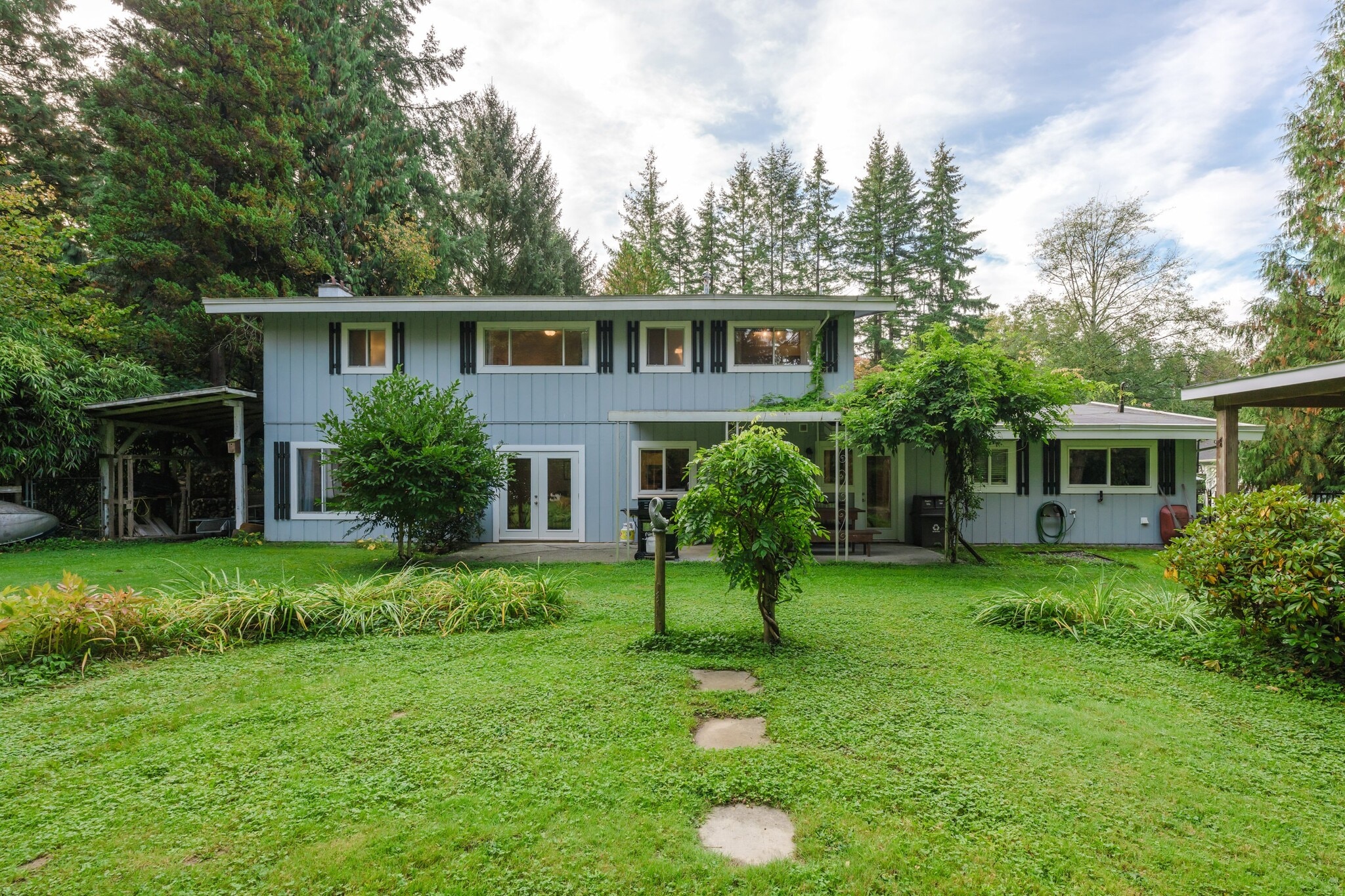 19069 90 Av, Surrey, BC for sale Building Photo- Image 1 of 1