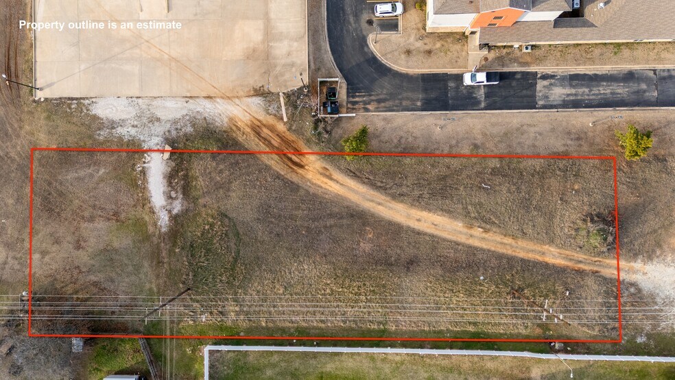 1105 Lonnie Abbott Blvd, Ada, OK for sale - Building Photo - Image 3 of 11