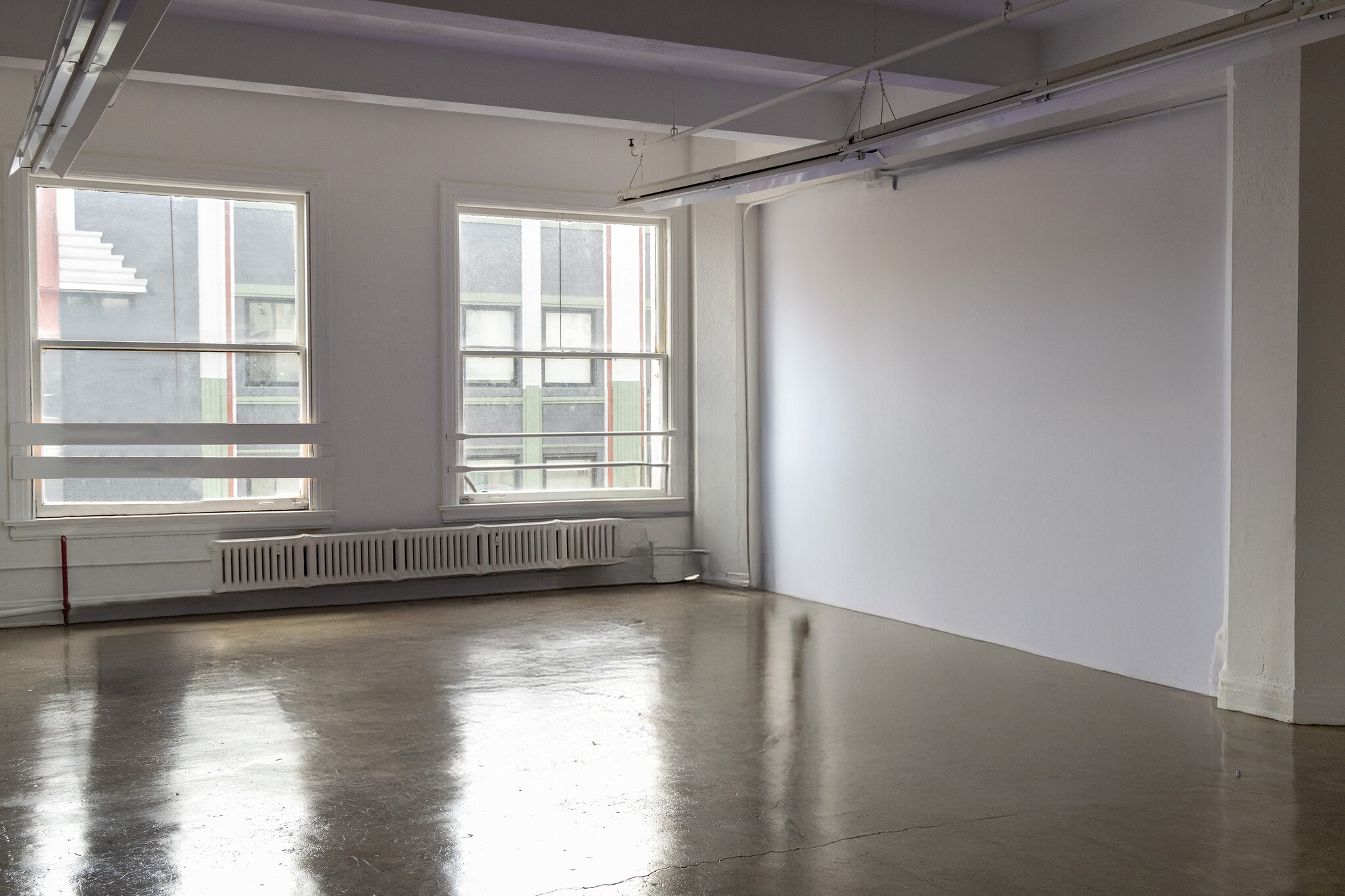 656 S Los Angeles St, Los Angeles, CA for lease Building Photo- Image 1 of 4