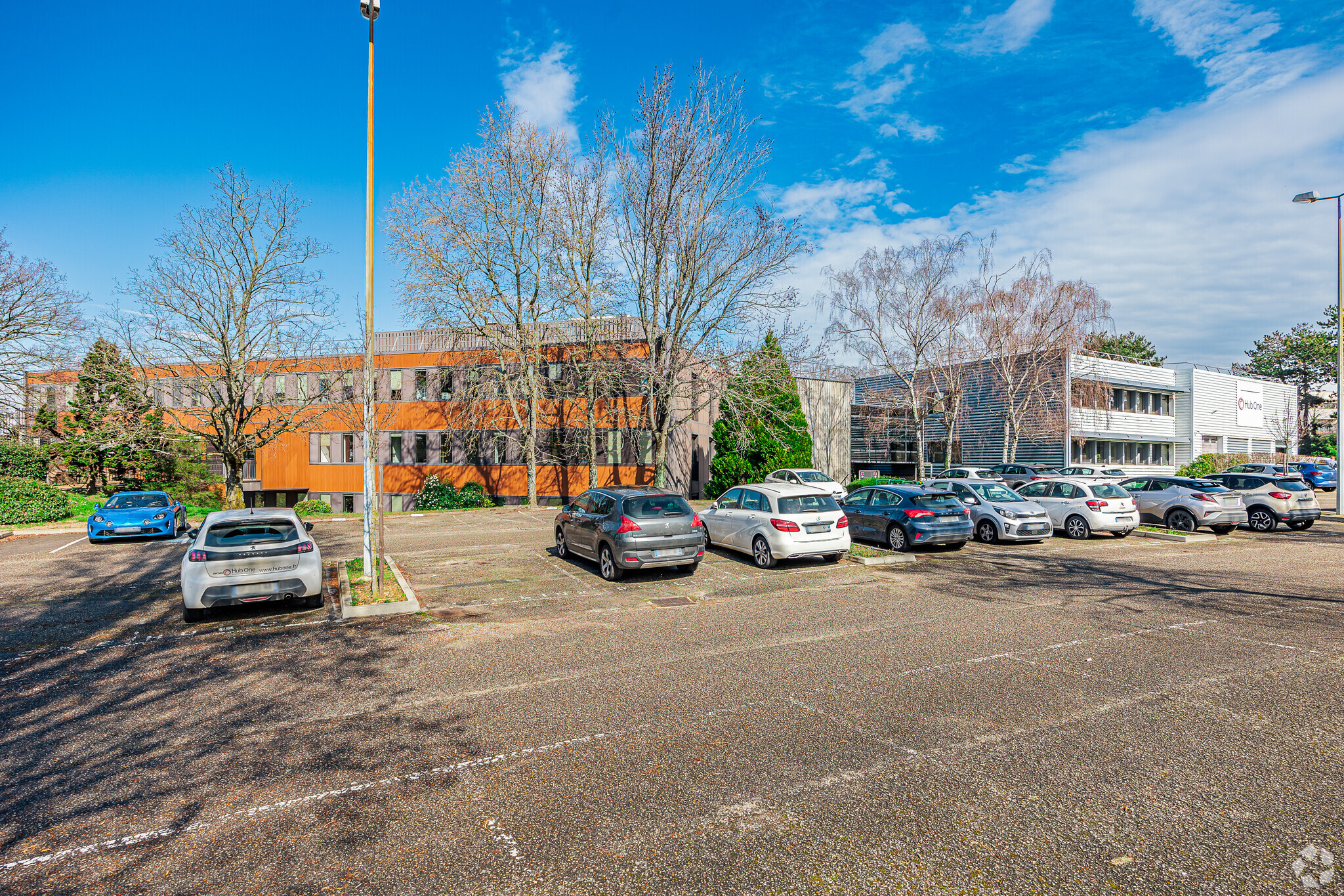 5 Route Du Paisy, Dardilly for lease Primary Photo- Image 1 of 5