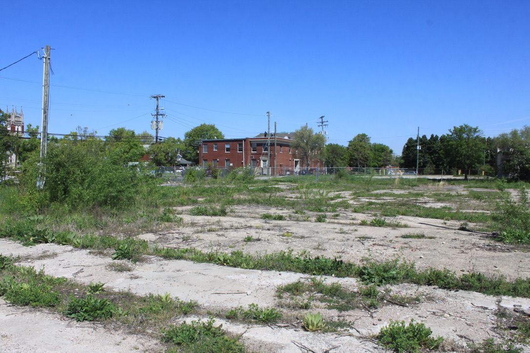 3048 W Broadway, Louisville, KY for lease Building Photo- Image 1 of 2