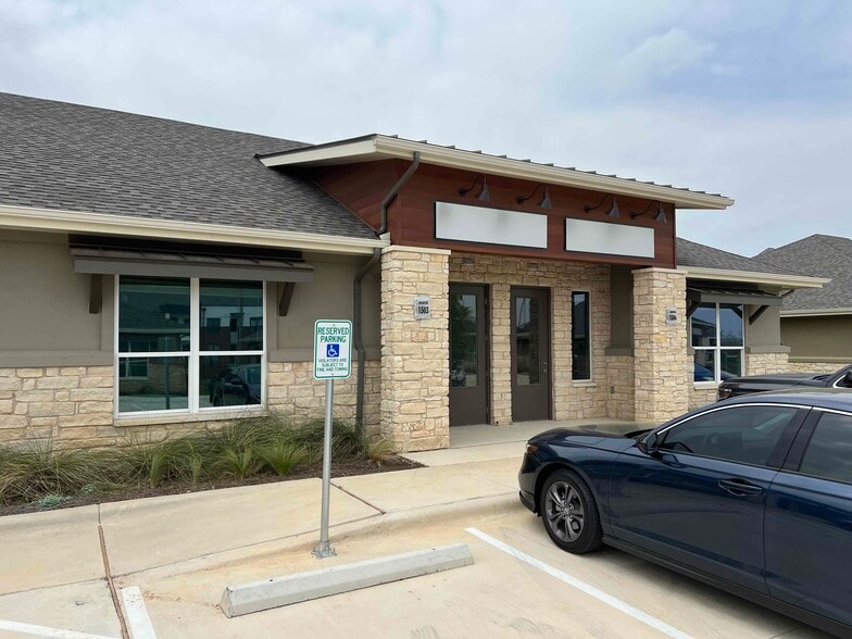 2951 FM 1460, Georgetown, TX for sale - Building Photo - Image 2 of 4