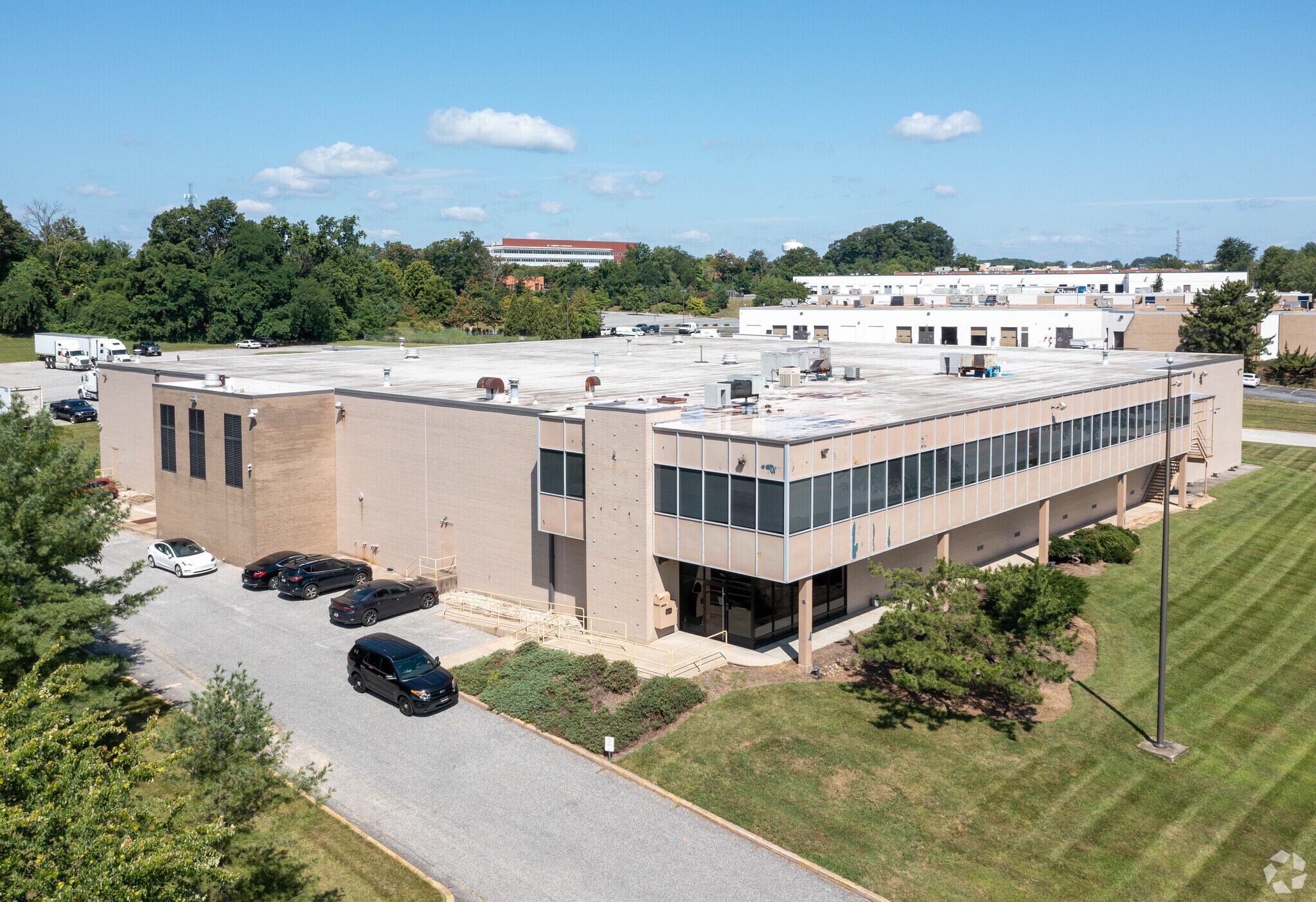 7110 Ambassador Rd, Windsor Mill, MD for sale Primary Photo- Image 1 of 1