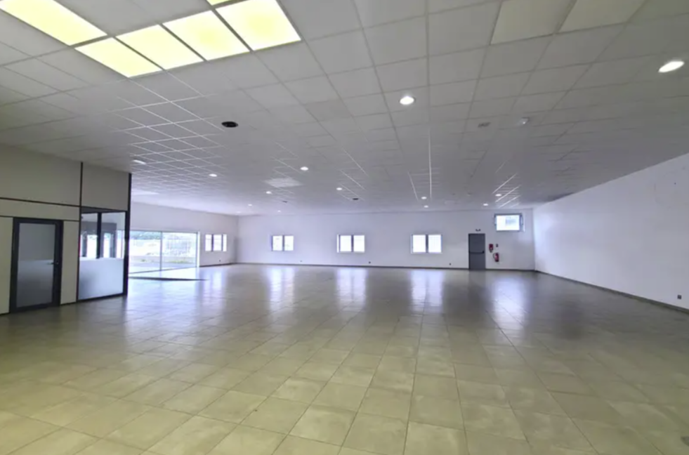 Flex in Narbonne for sale Interior Photo- Image 1 of 8