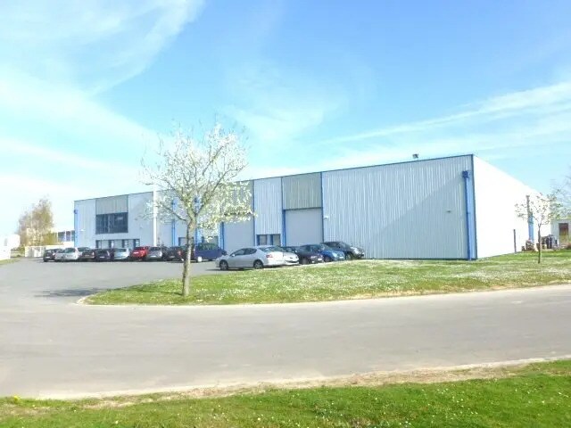 Industrial in Sars-et-Rosières for sale - Building Photo - Image 2 of 13