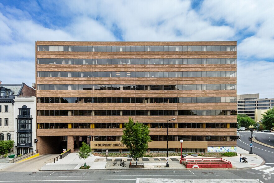 11 DuPont Cir NW, Washington, DC for lease - Building Photo - Image 2 of 16