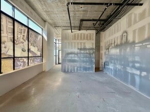793 S Van Ness Ave, San Francisco, CA for lease Interior Photo- Image 1 of 2