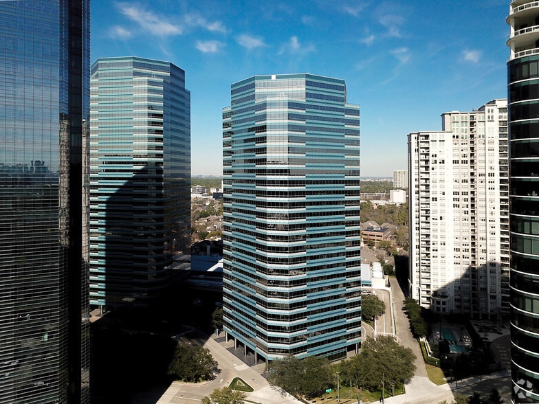 1300 Post Oak Blvd, Houston, TX, 77056 Office Space For Lease
