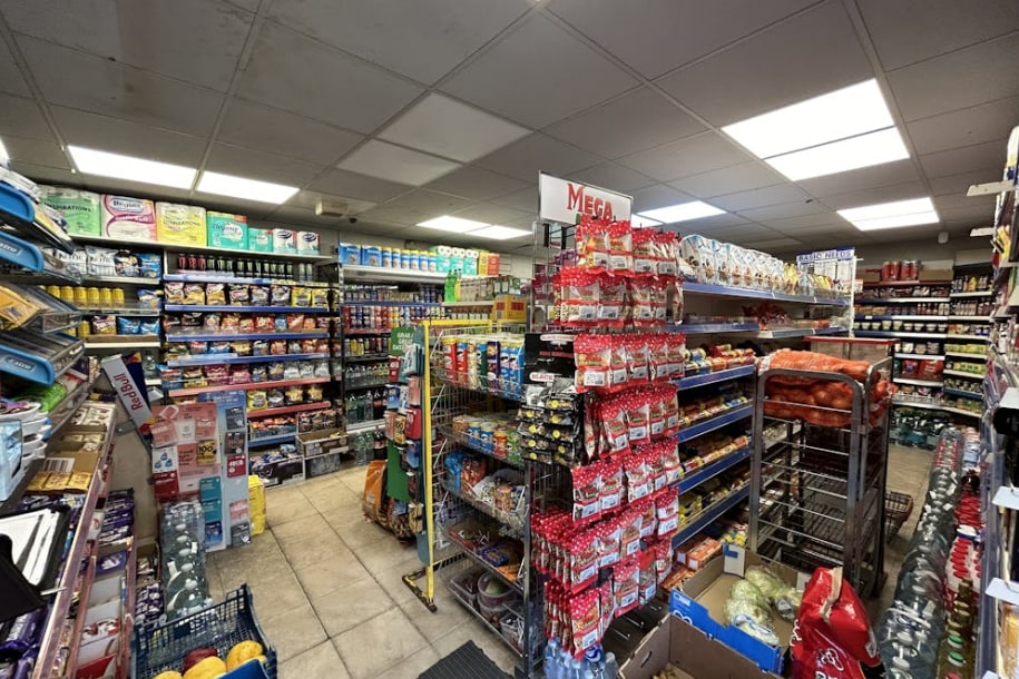 23 Priory Ct, London for sale Primary Photo- Image 1 of 1