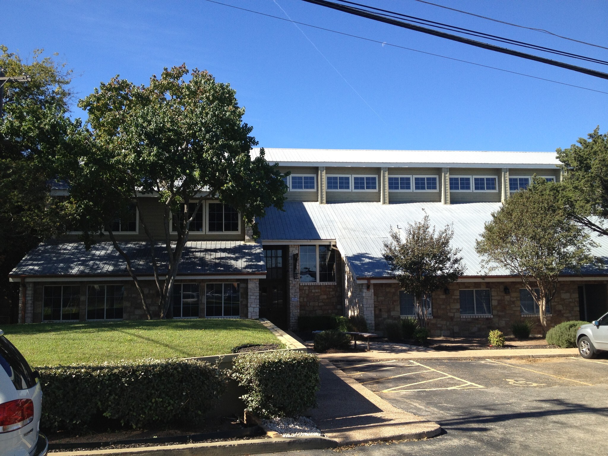 7035 Bee Caves Rd, Austin, TX 78746