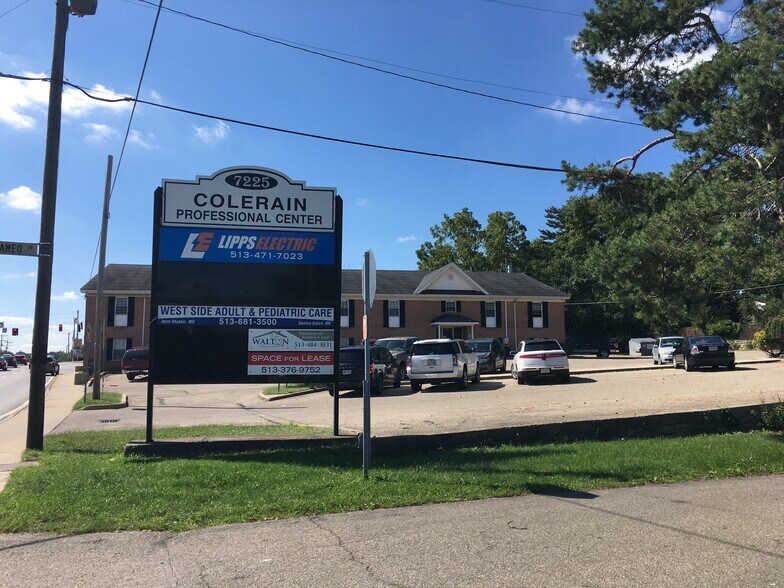 7225 Colerain Ave, Cincinnati, OH 45239