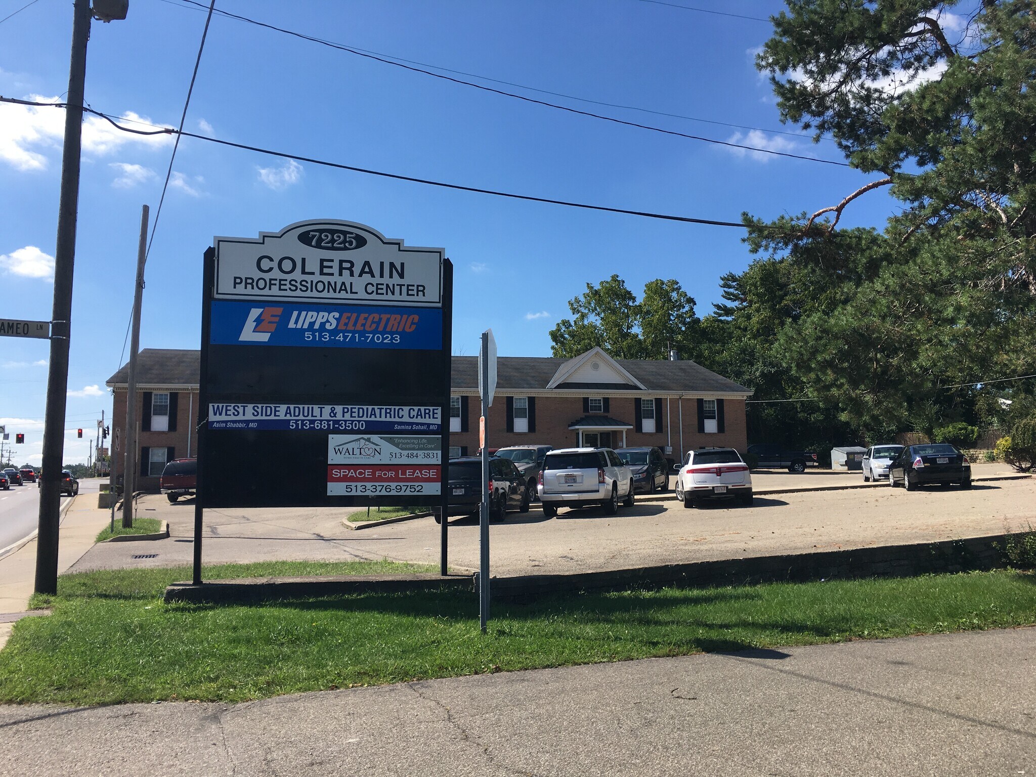 7225 Colerain Ave, Cincinnati, OH 45239