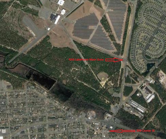 209 Center St, Lakehurst, NJ for sale - Primary Photo - Image 1 of 19