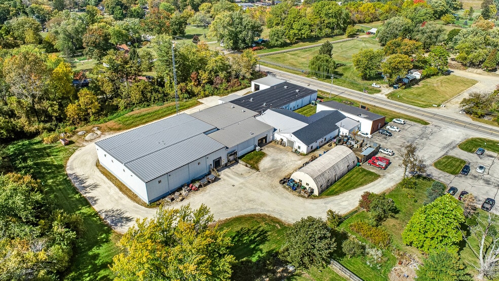 5589 W National Rd, Springfield, OH for sale - Building Photo - Image 2 of 29