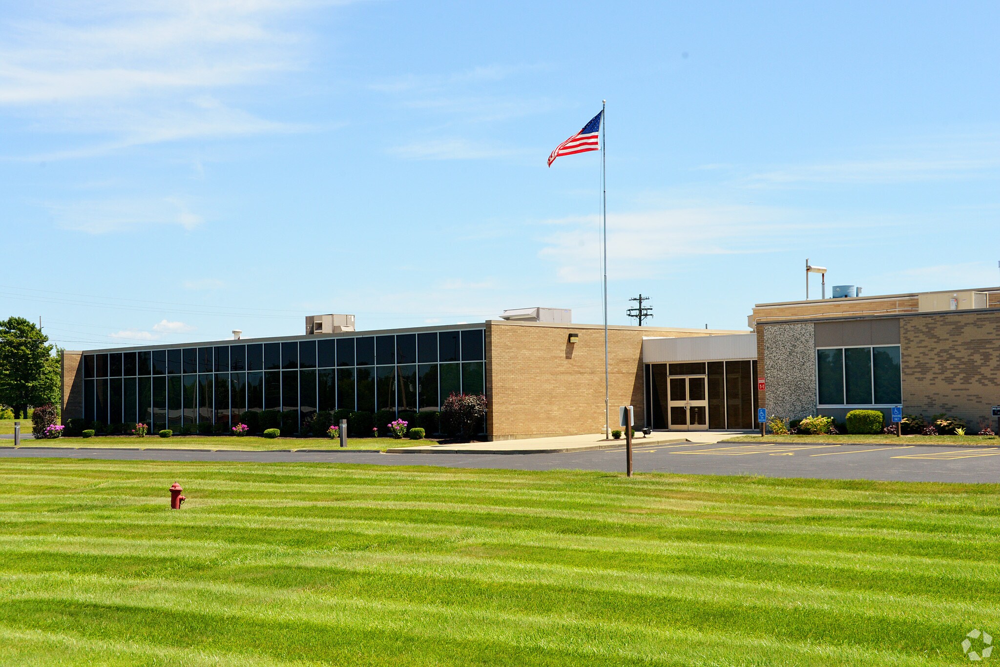 7375 Industrial Rd, Florence, KY for lease Building Photo- Image 1 of 7