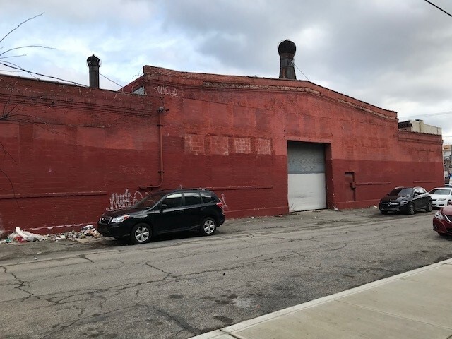 1701 Germantown Ave, Philadelphia, PA for lease - Building Photo - Image 3 of 5
