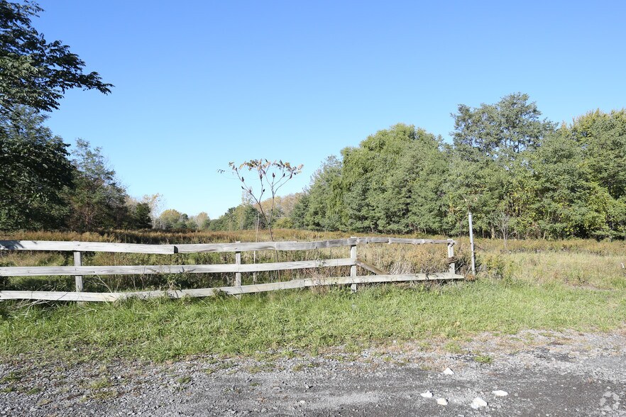 100 Fourth Section Rd, Brockport, NY for sale - Primary Photo - Image 1 of 1