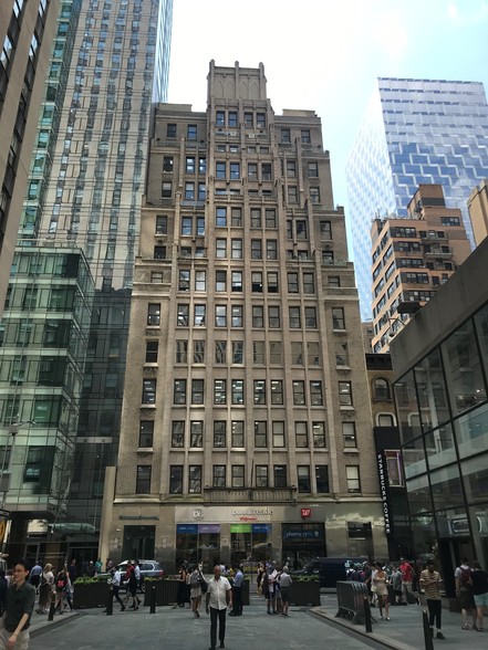 22 W 48th St, New York, NY for lease - Primary Photo - Image 1 of 4