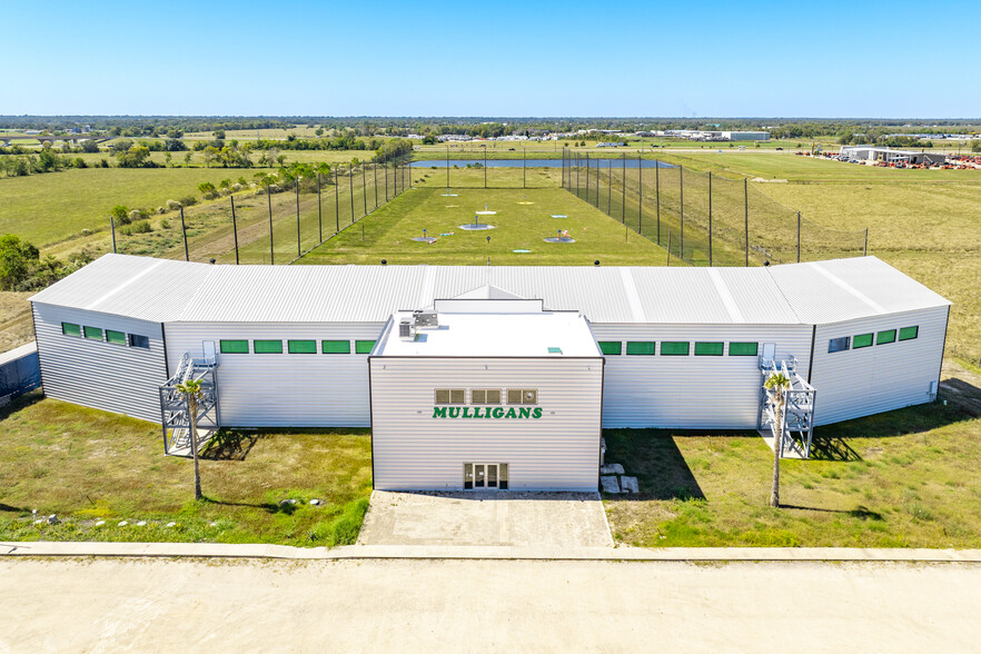 855 County Road 340, Angleton, TX for sale - Building Photo - Image 1 of 1