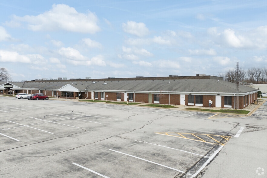 1050 Isaac Streets Dr, Oregon, OH for sale - Building Photo - Image 2 of 5