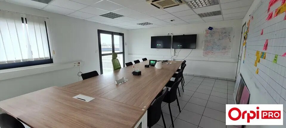 Location Bureaux 40 m² à 352 m² - Photo 1