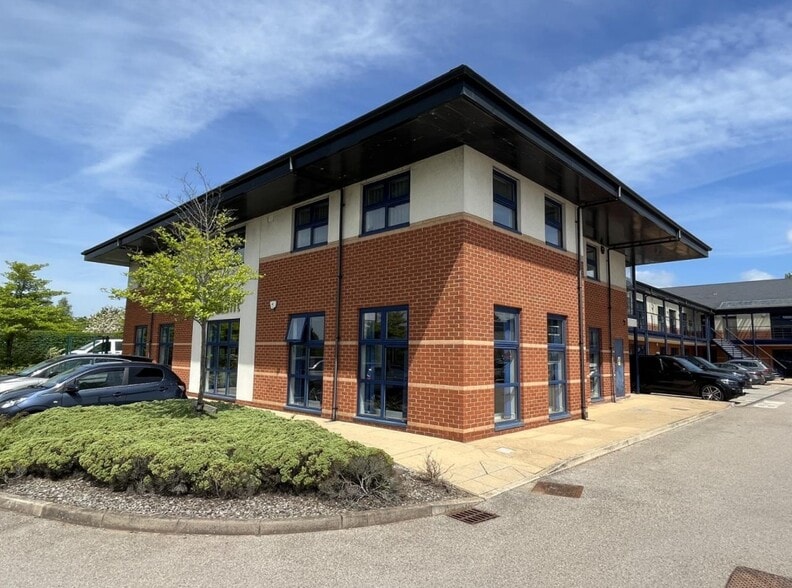 Colliery Ln, Manchester for lease - Building Photo - Image 2 of 4