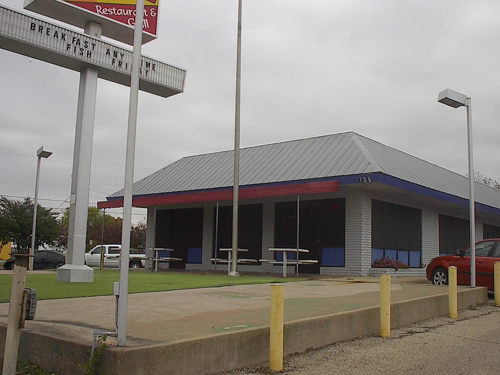 736 N Main St, Cleburne, TX for sale Primary Photo- Image 1 of 1