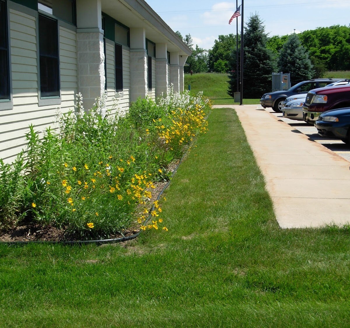 412 Red Apple Rd, Manistee, MI for sale Building Photo- Image 1 of 1