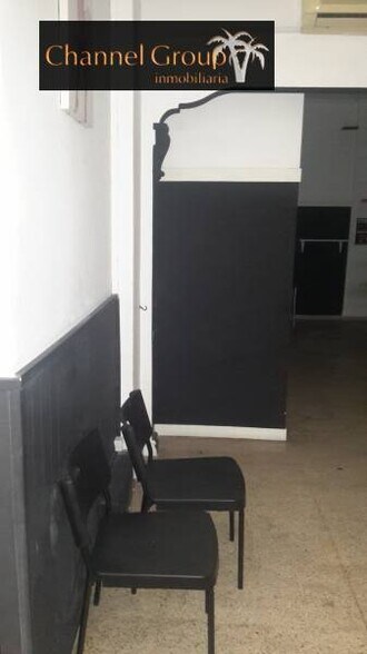 Retail in Elche, Alicante for lease - Building Photo - Image 2 of 11