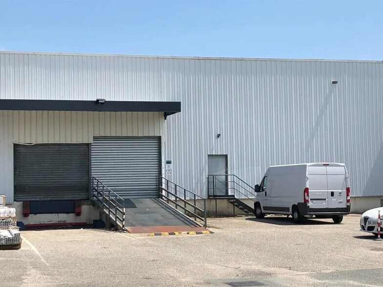 Flex in Mérignac for lease - Building Photo - Image 3 of 13