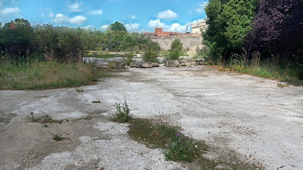 Station Ln, Mexborough for sale - Building Photo - Image 1 of 5