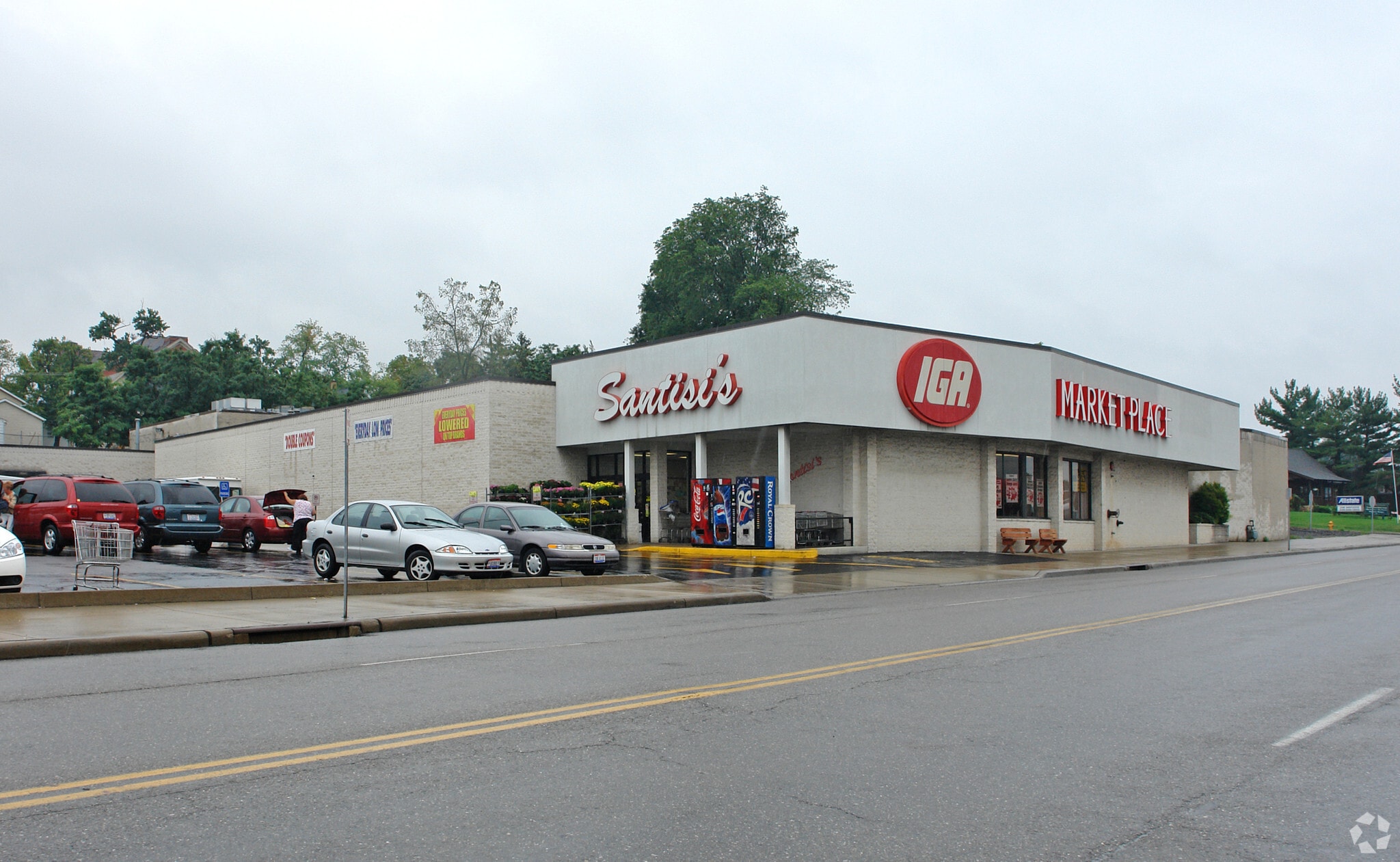 419 N State St, Girard, OH 44420