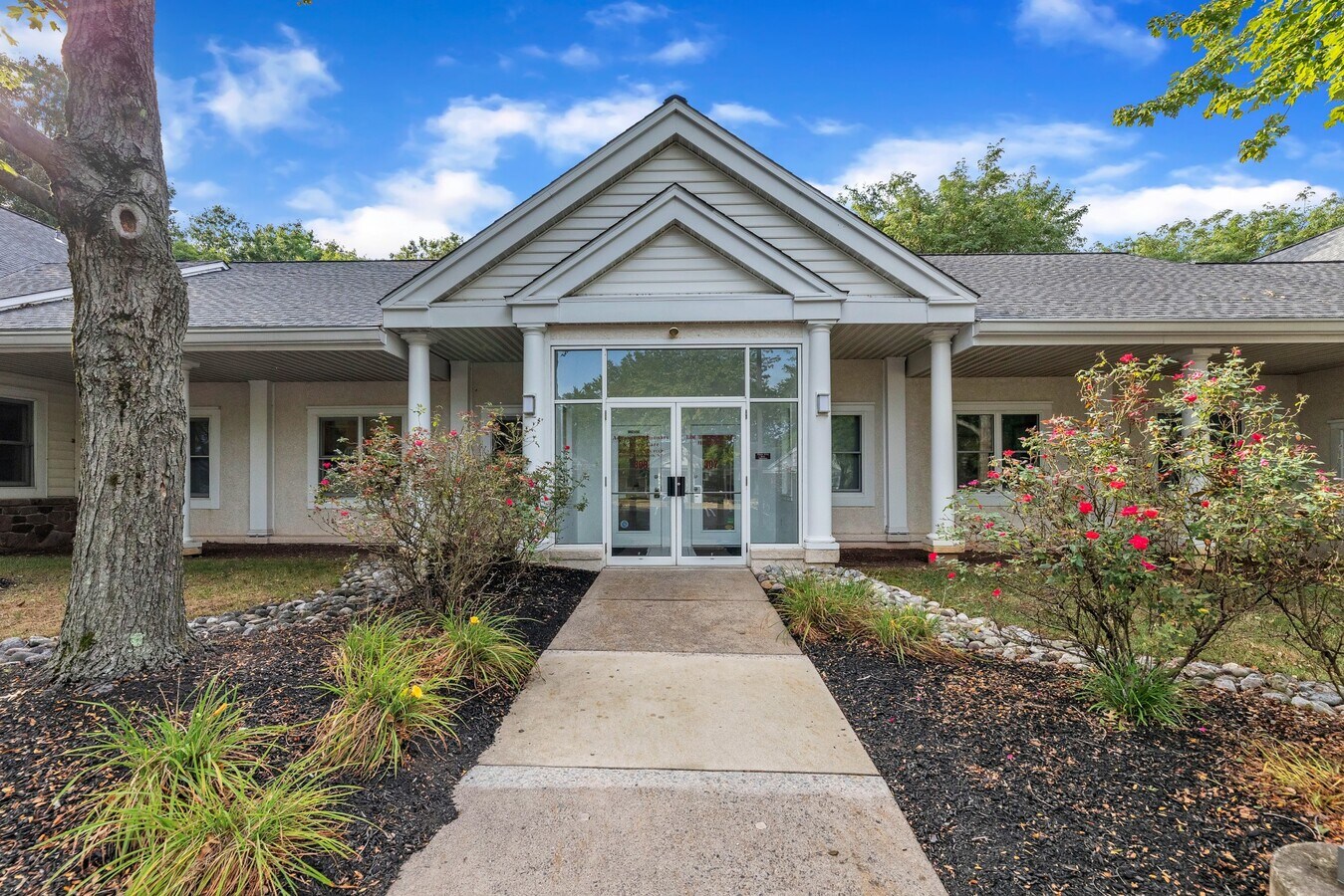 308 Floral Vale Blvd Yardley Pa 19067 Loopnet Com