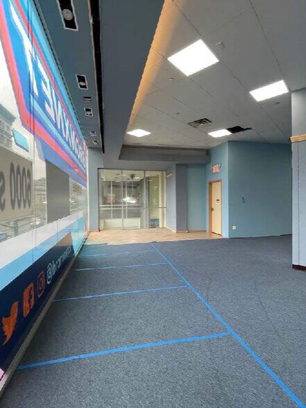 2825 3rd Ave, Bronx, NY for lease - Building Photo - Image 2 of 2