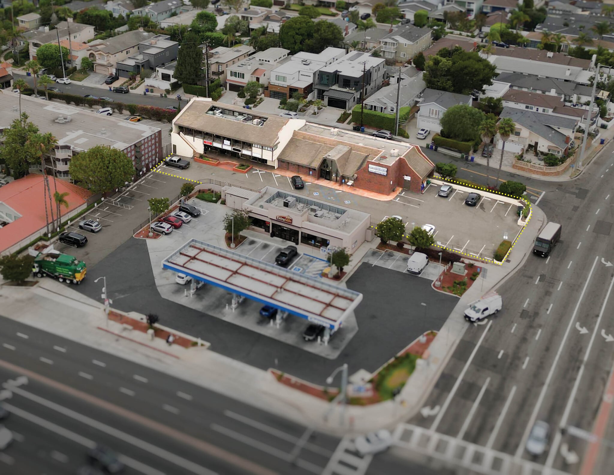 3621 N Sepulveda Blvd, Manhattan Beach, CA for lease Primary Photo- Image 1 of 5