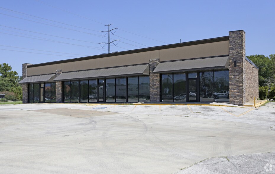 6424 S Broadway Ave, Tyler, TX for sale - Primary Photo - Image 1 of 1