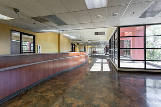 630 N Alvernon Way, Tucson, AZ for lease Interior Photo- Image 2 of 5