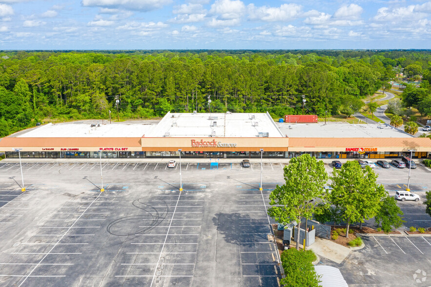 1650-1720 Sam Rittenberg Blvd, Charleston, SC for lease - Building Photo - Image 1 of 2