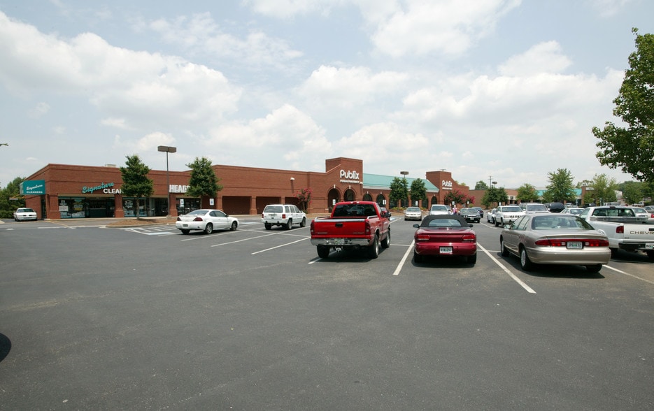 110 Indian Lake Blvd, Hendersonville, TN for lease - Building Photo - Image 1 of 2