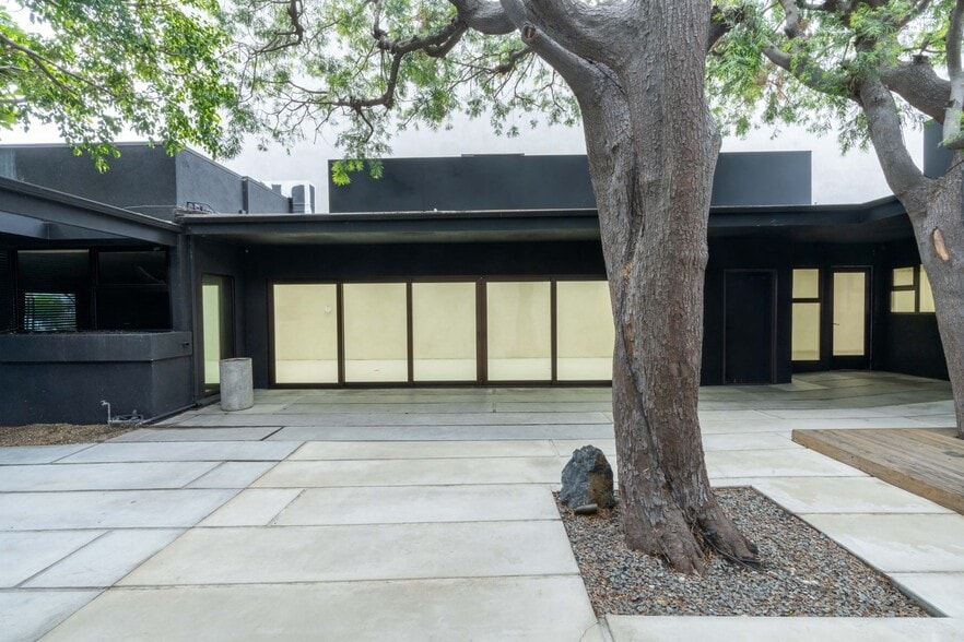 8271 Beverly Blvd, Los Angeles, CA for lease - Other - Image 3 of 12