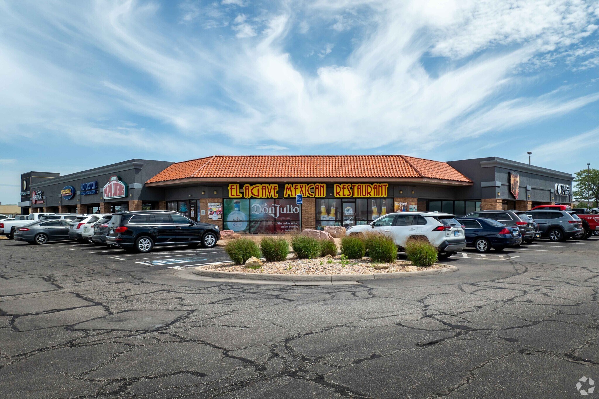 3236 N Rock Rd, Wichita, KS for sale Primary Photo- Image 1 of 1